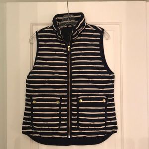 J Crew puffer best in navy white stripe
